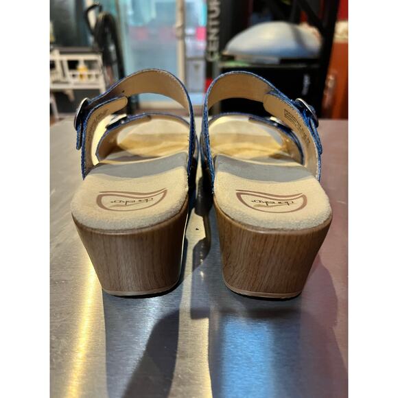 Dansko Women’s Sandals Size 39 US 8.5-9 Wedge Heel Blue Buckle Strappy Comfort - Picture 4 of 9